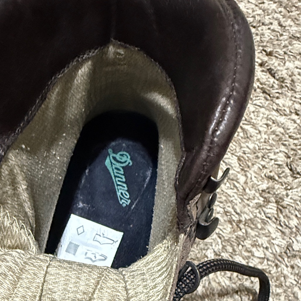 Brand new without box Danner Talus GTX hiking boots in women’s size 9.5. - Picture 5 of 6